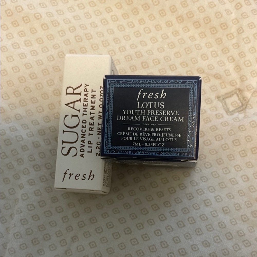 Fresh Lotus Youth Preserve Cream and Sugar Lip Treatment Set